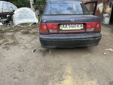 Авто Suzuki Swift 1992 № 7997961