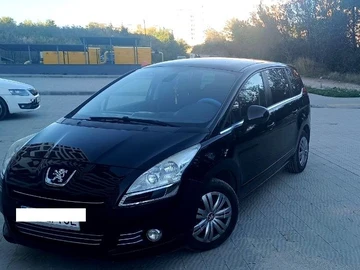 Авто Peugeot 5008 2010 № 7997985