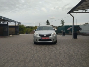 Авто Dacia Sandero 2009 № 7997994