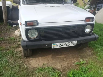 Авто ВАЗ 2121 1992 № 7998021