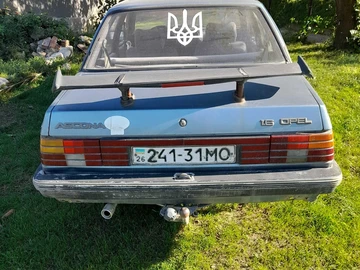 Авто Opel Ascona 1986 № 7998094