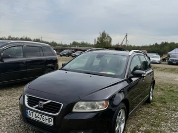 Авто Volvo V50 2007 № 7998127