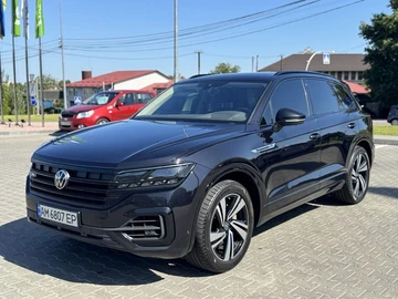 Авто Volkswagen Touareg 2020 № 7998139