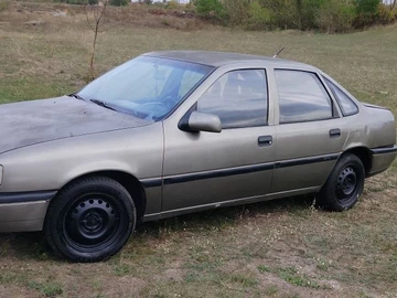 Авто Opel Vectra 1989 № 7998141