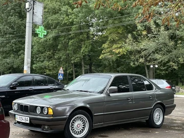 Авто BMW 5 Серия 1989 № 7998168