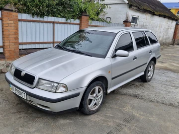 Авто Skoda Octavia 2000 № 7998179