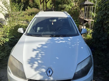 Авто Renault Laguna 2012 № 7998526