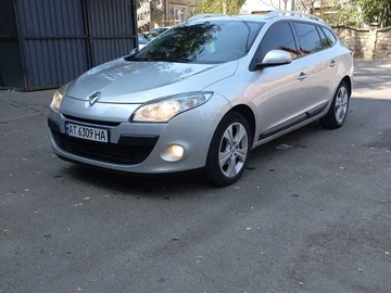 Авто Renault Laguna 2010 № 7998557