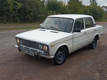 Авто ВАЗ 2103 1979 № 7998592