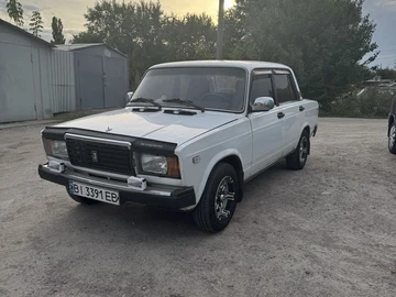 Авто ВАЗ 2107 1992 № 7998669