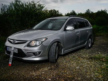 Авто Hyundai I30 2012 № 7998674