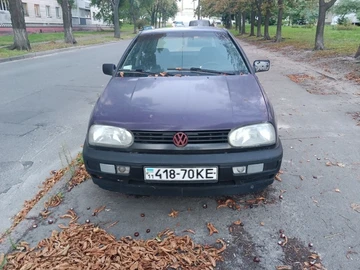 Авто Volkswagen Golf 1994 № 7998843