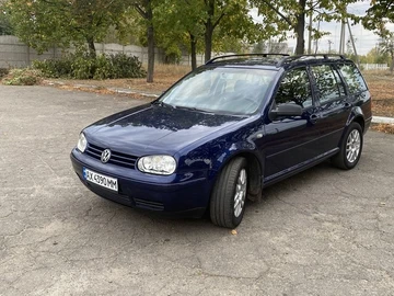Авто Volkswagen Golf 2003 № 7998856