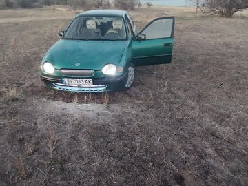 Авто Toyota Corolla 1999 № 7998863
