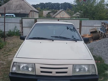 Авто ВАЗ 2109 1988 № 7998945