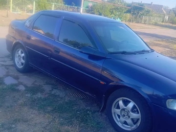 Авто Opel Vectra 1997 № 7999185