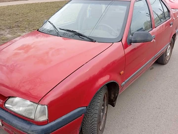 Авто Renault 11 1995 № 7999232