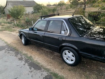 Авто BMW 3 Серия 1986 № 7999301