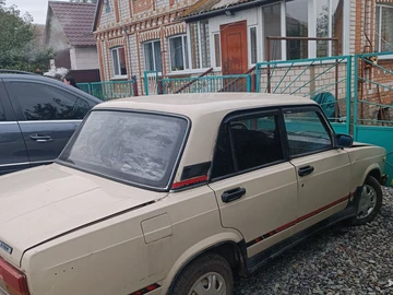 Авто ВАЗ 2105 1984 № 7999371