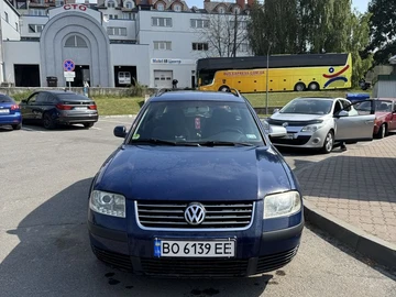 Авто Volkswagen Passat Variant 2001 № 7999602