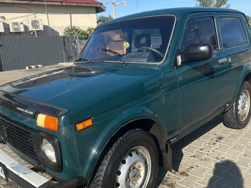 Авто ВАЗ 21214 2011 № 7999635