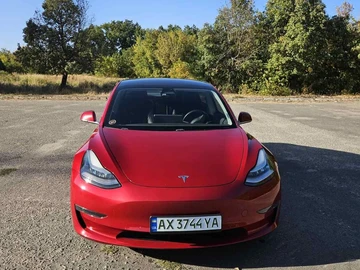 Авто Tesla Model 3 2019 № 7999766