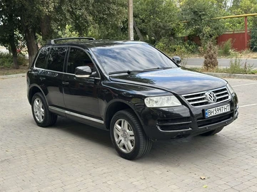 Авто Volkswagen Touareg 2004 № 7999772