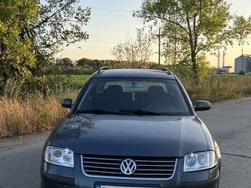 Авто Volkswagen Passat Variant 2002 № 7999793