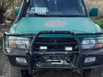Авто Mitsubishi Pajero 2002 № 7999989