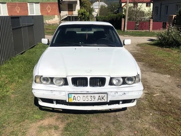 Авто BMW 5 Серия 1993 № 8000057