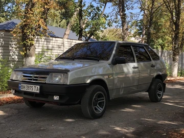 Авто ВАЗ 2109 2007 № 8000063