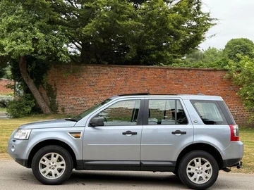 Авто Land Rover Freelander 2008 № 8000067