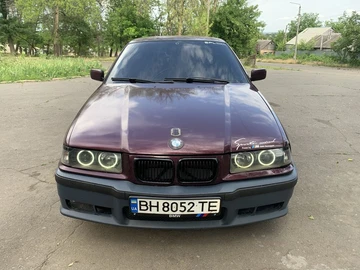 Авто BMW 3 Серия 1995 № 8000099