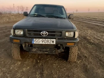 Авто Toyota Hilux Pick Up 1994 № 8000105