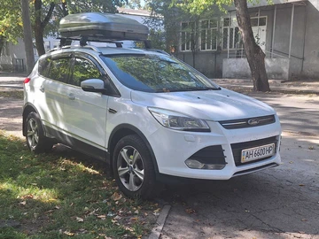 Авто Ford Kuga 2015 № 8000107