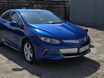 Авто Chevrolet Volt 2018 № 8000131