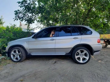 Авто BMW 5 Серия 2004 № 8000309