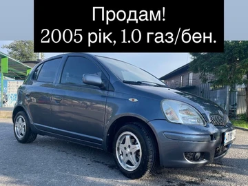 Авто Toyota Yaris 2005 № 8000535