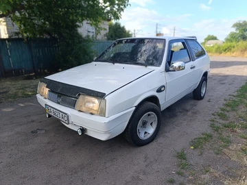 Авто ВАЗ 2108 1991 № 8000673