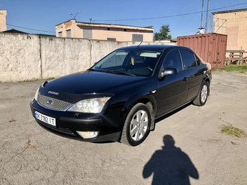 Авто Ford Mondeo 2004 № 8000844