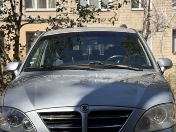 Авто SsangYong Rodius 2005 № 8000882