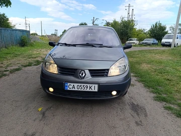 Авто Renault Super 5 2005 № 8000888