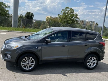Авто Ford Escape 2018 № 8000981