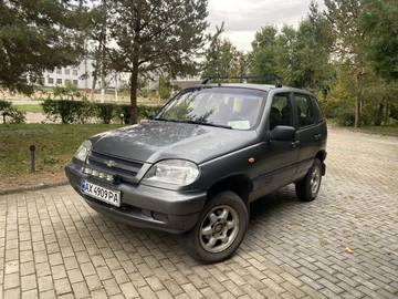 Авто Chevrolet Niva 2006 № 8000994