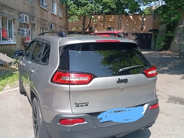 Авто Jeep Cherokee 2017 № 8001001
