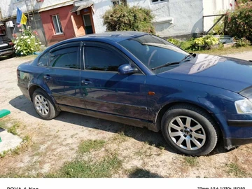 Авто Volkswagen Passat Sedan 1998 № 8001045