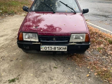 Авто ВАЗ 2109 1995 № 8001050