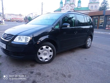 Авто Volkswagen Touran 2003 № 8001082