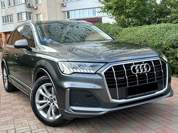Авто Audi Q7 2021 № 8001090