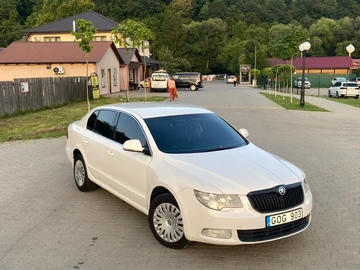 Авто Skoda Superb 2009 № 8001214